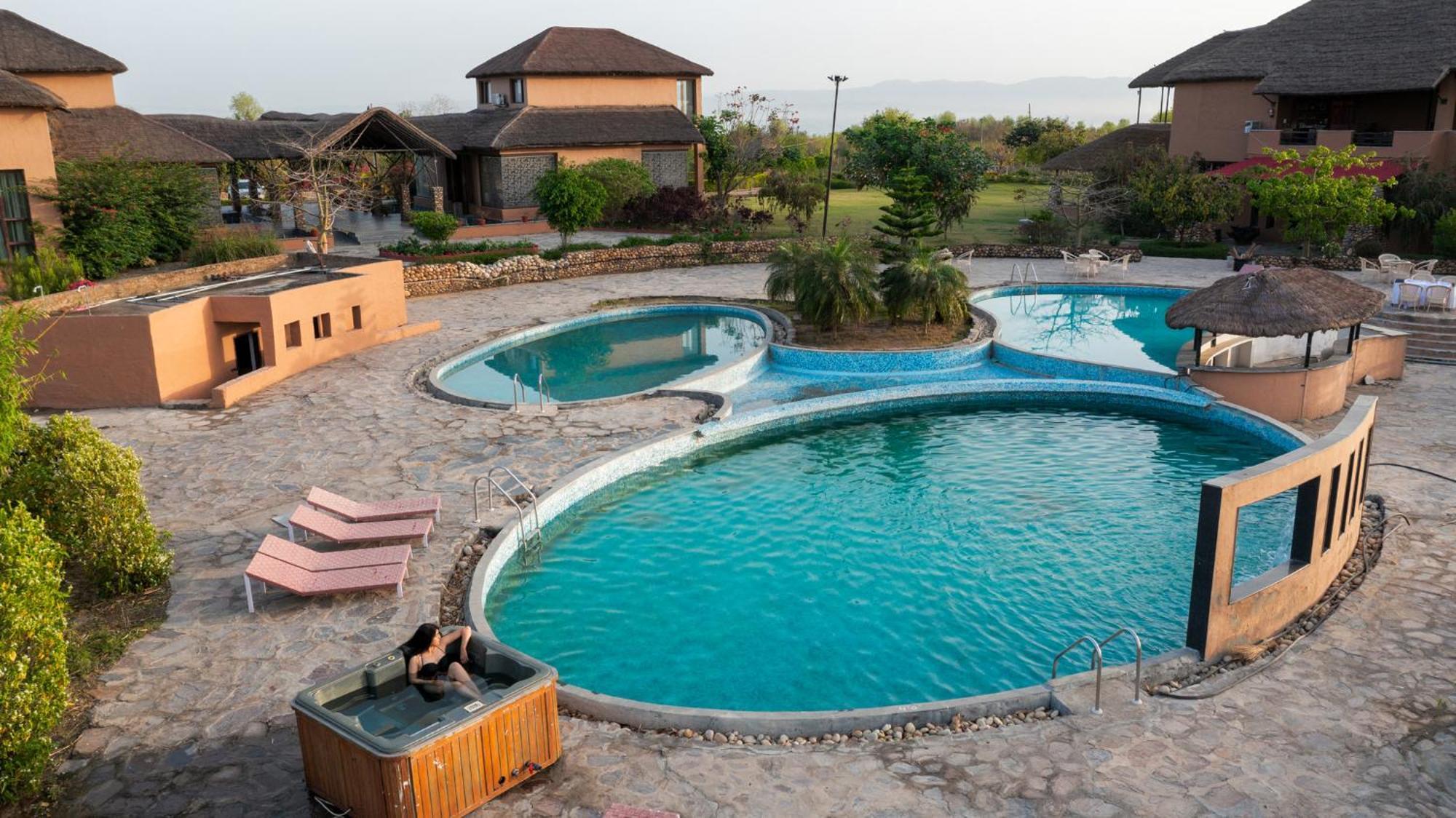 Gaj Resort, A Member Of Radisson Individuals Retreats Binewal Exterior photo